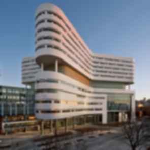Rush University Medical Center - Exterior